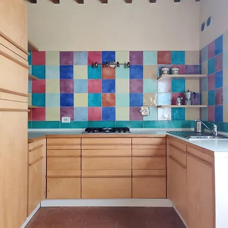 Agriturismo Le Pellicce Lantgård Riparbella