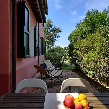 בית חווה Agriturismo Le Pellicce