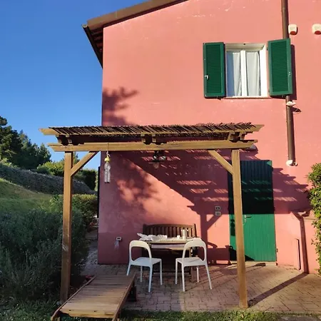 Agriturismo Le Pellicce בית חווה